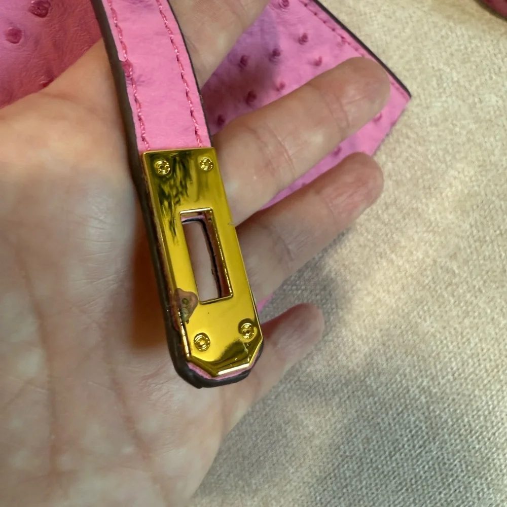 Pink Ostrich-effect Handbag - Picture 9 of 11